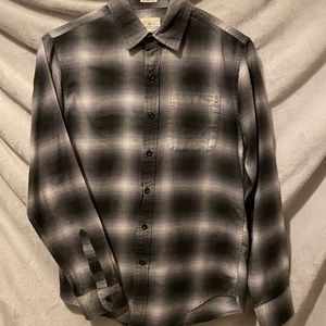 AE Men’s LS Black/White Plaid Oxford